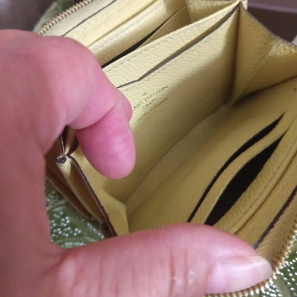 Louis Vuitton Empreinte Zippy Wallet Citrine - Picture 8 of 8